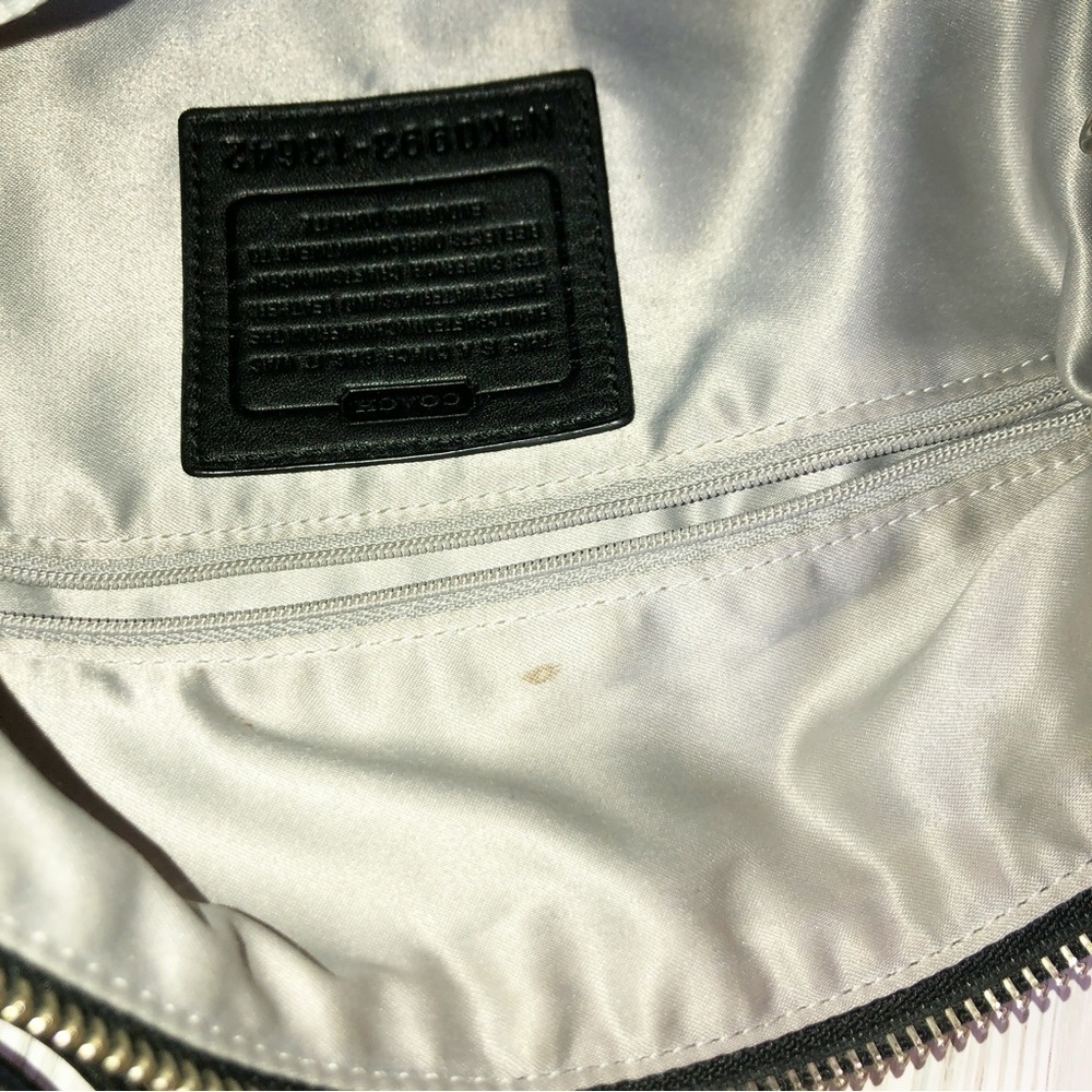 Coach Handbag - Picture 13 of 16